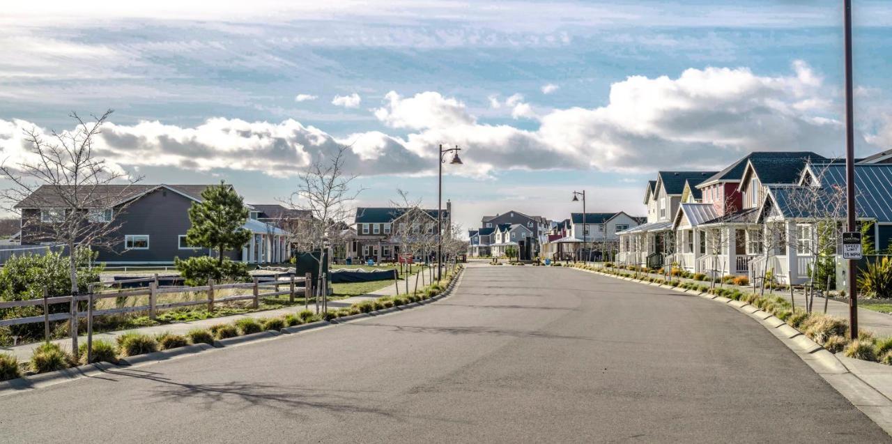 Herons Haven On The Canal Villa Ocean Shores Bagian luar foto